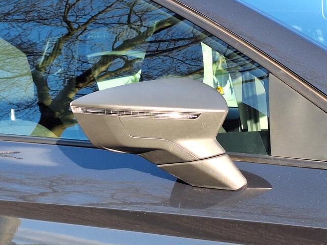 Seat IBIZA 1.0 MPI Reference Airco / Cruise Control / Speed limiter / Seizoenenbanden/ Audio