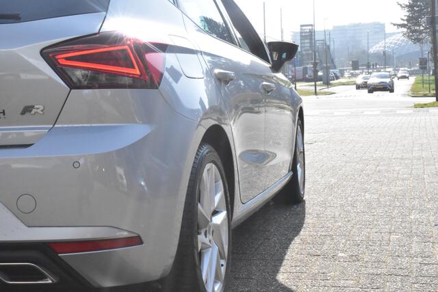Seat IBIZA 1.0 EcoTSI FR Virtual Cockpit | Navigatie | Carplay | All-Seasons | 12 mnd BOVAG garantie Whatsapp 06-53188999