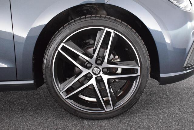 Seat IBIZA 1.0 TSI 95pk FR Business Intense Beats Virtual Cockpit Led Panoramadak Navigatie