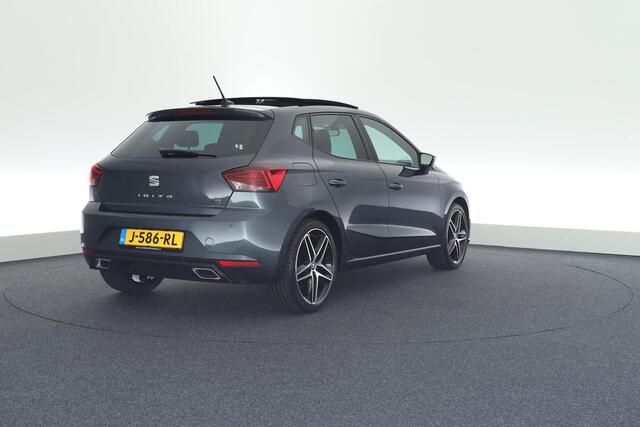 Seat IBIZA 1.0 TSI 95pk FR Business Intense Beats Virtual Cockpit Led Panoramadak Navigatie