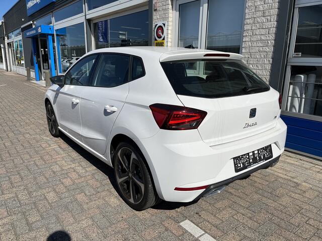 Seat IBIZA 1.0 EcoTSI FR / AUTOMAAT/ 18" LMV/ MATRIX/ CRUISE/ RIJ-MODI/ FULL LINK/ NAVI/ DAB/ CLIMA/ STOEL VERWARM./ LANE ASSIST