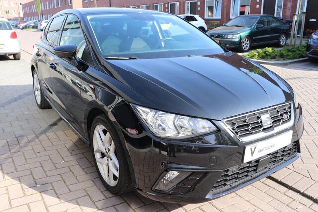 Seat IBIZA 1.0 TSI FR Business Intense. Navigatie