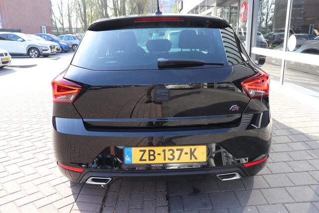 Seat IBIZA 1.0 TSI FR Business Intense. Navigatie
