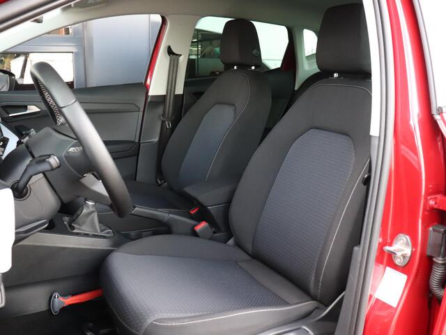 Seat IBIZA Style Business Connect 1.0 EcoTSI 95pk | Stoelverwarming | Cruise Control | Apple Carplay / Android Auto | Parkeersensoren |