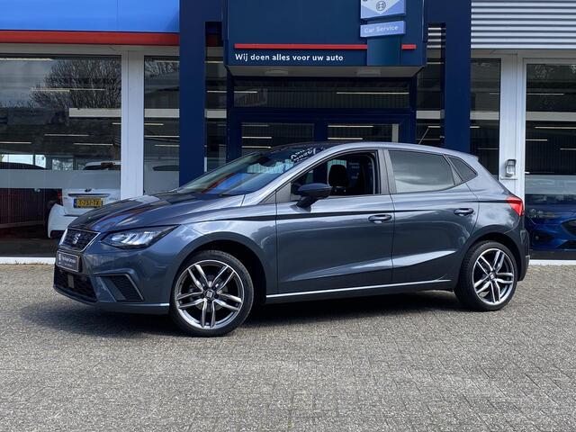 Seat IBIZA 1.0 EcoTSI Style Business Intense / NL-Auto / 2 Jaar-Fabrieksgarantie / 27.000 KM / Apple-Carplay & Android-Auto / Stoelverwarming / Cruise-Control / Premium-Audio / DAB Radio-Bluetooth / Navi / LED / PDC met Camera / 17'' LMV / ENZ.
