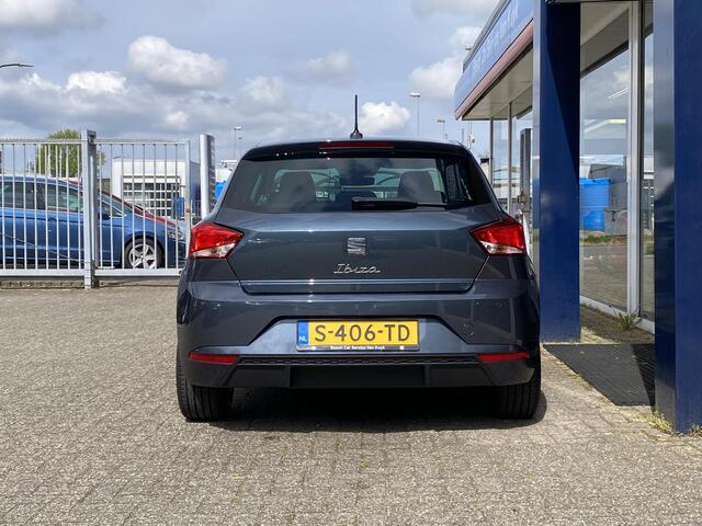 Seat IBIZA 1.0 EcoTSI Style Business Intense / NL-Auto / 2 Jaar-Fabrieksgarantie / 27.000 KM / Apple-Carplay & Android-Auto / Stoelverwarming / Cruise-Control / Premium-Audio / DAB Radio-Bluetooth / Navi / LED / PDC met Camera / 17'' LMV / ENZ.