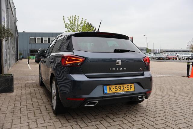 Seat IBIZA 1.0 TSI FR Business Intense Pano | Camera | Carplay | Navi | PDC | Bots Sensor | Sport Stoelen