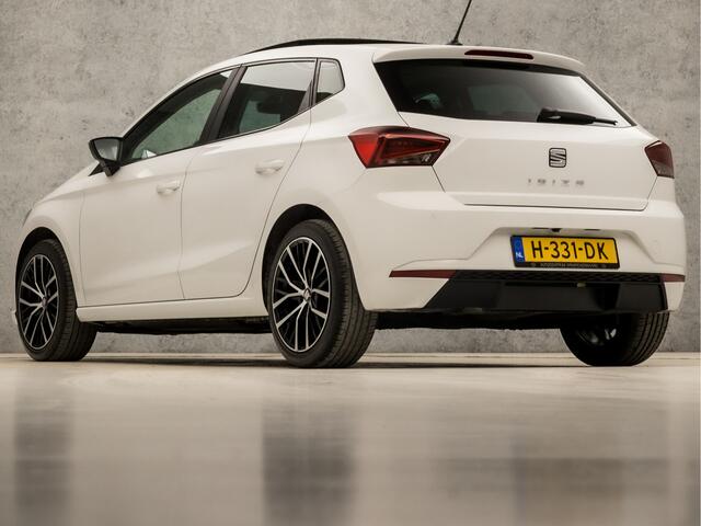 Seat IBIZA 1.0 TSI Intense Sport (SCHUIFDAK, APPLE CARPLAY, GROOT NAVI, CLIMATE, CAMERA, SPORTSTOELEN, LM VELGEN, CRUISE, NIEUWE APK, NIEUWSTAAT)