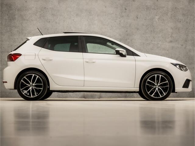 Seat IBIZA 1.0 TSI Intense Sport (SCHUIFDAK, APPLE CARPLAY, GROOT NAVI, CLIMATE, CAMERA, SPORTSTOELEN, LM VELGEN, CRUISE, NIEUWE APK, NIEUWSTAAT)