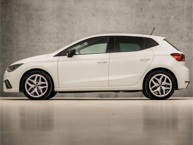 Seat IBIZA 1.0 TSI FR Intense Sport (APPLE CARPLAY, GROOT NAVI, CLIMATE, STOELVERWARMING, SPORTSTOELEN, LED KOPLAMPEN, CAMERA, ADAPTIVE CRUISE, NIEUWE APK, NIEUWSTAAT)