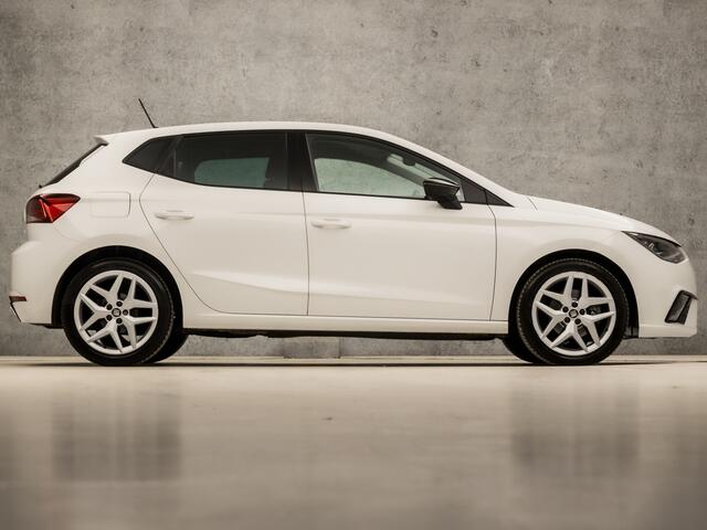 Seat IBIZA 1.0 TSI FR Intense Sport (APPLE CARPLAY, GROOT NAVI, CLIMATE, STOELVERWARMING, SPORTSTOELEN, LED KOPLAMPEN, CAMERA, ADAPTIVE CRUISE, NIEUWE APK, NIEUWSTAAT)