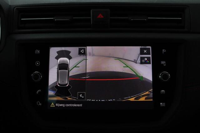 Seat IBIZA 1.0 TSI FR Intens | Stoelverwarming | Adaptive cruise | BEATS Pack | Full LED | Carplay | DAB | Camera | Climate control