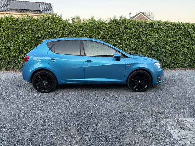 Seat IBIZA 1.0 EcoTSI FR Connect | Xenon | Navi | Autom. Airco | Cruise. Control | LMV | PDC | Privacy Glass | Sportstoelen | Stoelverwarming | APK tot 29-04-2026!