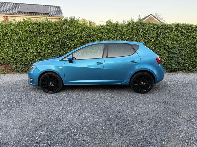 Seat IBIZA 1.0 EcoTSI FR Connect | Xenon | Navi | Autom. Airco | Cruise. Control | LMV | PDC | Privacy Glass | Sportstoelen | Stoelverwarming | APK tot 29-04-2026!