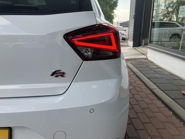 Seat IBIZA 1.5 TSI EVO FR Business Intense / Panoramadak / Full Led / Leder / Keyless / Stoelverwarming / 18 Inch / 150PK