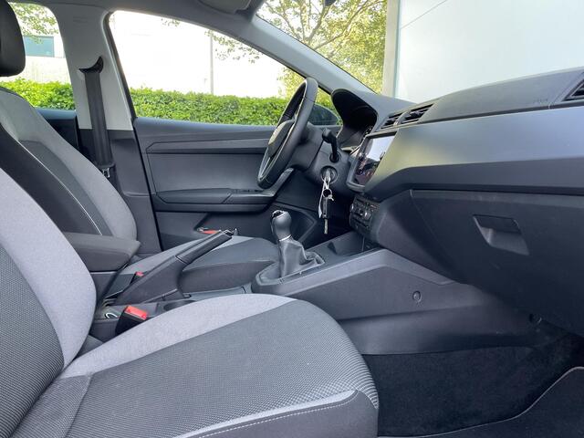 Seat IBIZA 1.0 TSI Style Business Intense / Navigatie / Camera /