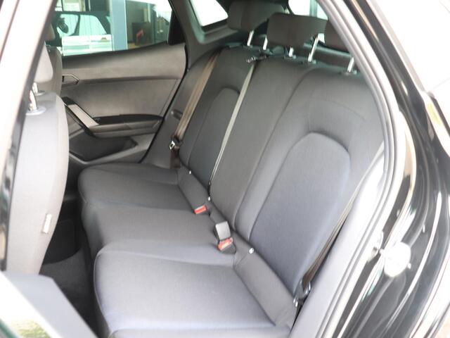 Seat IBIZA 1.5 TSI 150pk FR Sport | Apple Carplay/Android Auto | Cruise Control | Full LED | Parkeersensoren | 17" Lichtmetalen velgen |