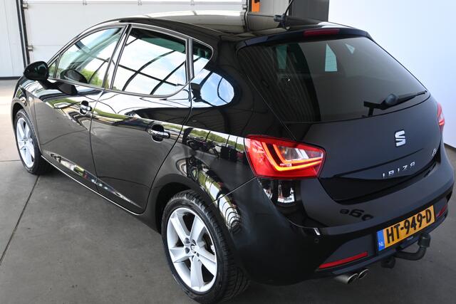 Seat IBIZA 1.0 EcoTSI FR Connect Navigatie Airco Cruise control Trekhaak PDC 100% Onderhouden Inruil Mogelijk!