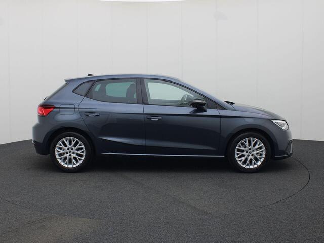 Seat IBIZA 1.0EcoTSI/110PK FR DSG · Navigatie · Stoelverwarming · Parkeersensoren · Garantie tot januari 2026