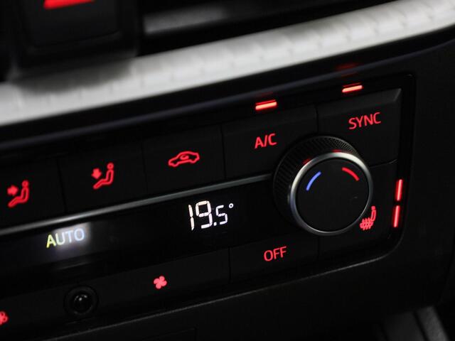 Seat IBIZA 1.0EcoTSI/110PK FR DSG · Navigatie · Stoelverwarming · Parkeersensoren · Garantie tot januari 2026