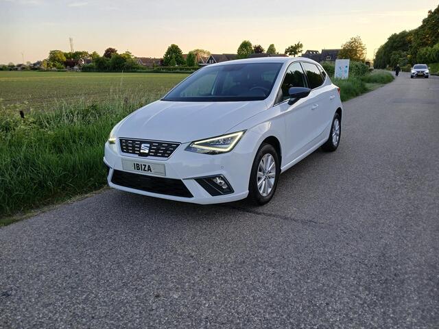 Seat IBIZA 1.0 TSI Excellence + LED + Navi + Camera + Winter pakk. etc. etc.