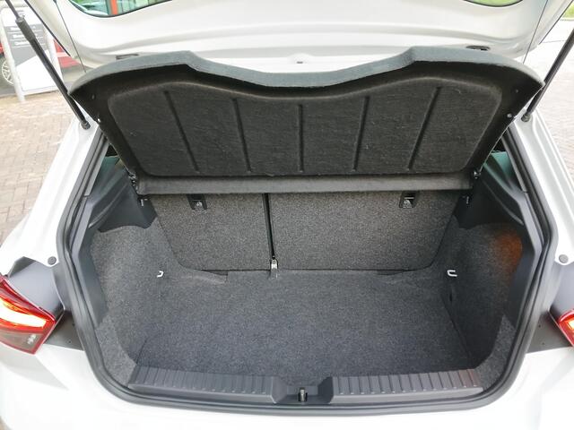 Seat IBIZA 1.0 TSI Excellence + LED + Navi + Camera + Winter pakk. etc. etc.