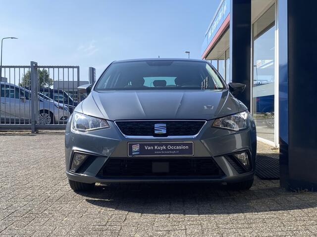 Seat IBIZA 1.0 TSI Style / Cruise-Control / Climate-Control / Stoelverwarming / Apple-Carplay & Android-Auto / Radio-Bluetooth / Navi / Armsteun-Voor / Getint-Glas / Elektr.-Pakket / PDC-Achter / 16'' LMV / ENZ.
