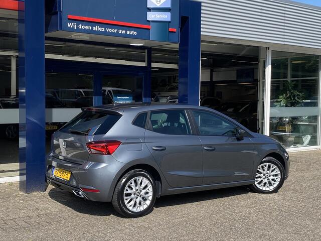 Seat IBIZA 1.0 TSI Style / Cruise-Control / Climate-Control / Stoelverwarming / Apple-Carplay & Android-Auto / Radio-Bluetooth / Navi / Armsteun-Voor / Getint-Glas / Elektr.-Pakket / PDC-Achter / 16'' LMV / ENZ.
