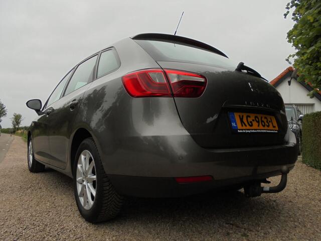 Seat IBIZA ST 1.0 EcoTSI Style Connect **1e EIGENAAR**130.000 org.km.NAP**DEALER ONDERHOUDEN**