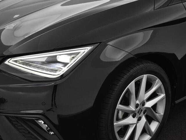 Seat IBIZA 1.5 Tsi 150pk DSG Sport · Apple/Android Car Play · P-Sensoren · Cruise Control · DAB · Climatronic · 17'' Inch ·