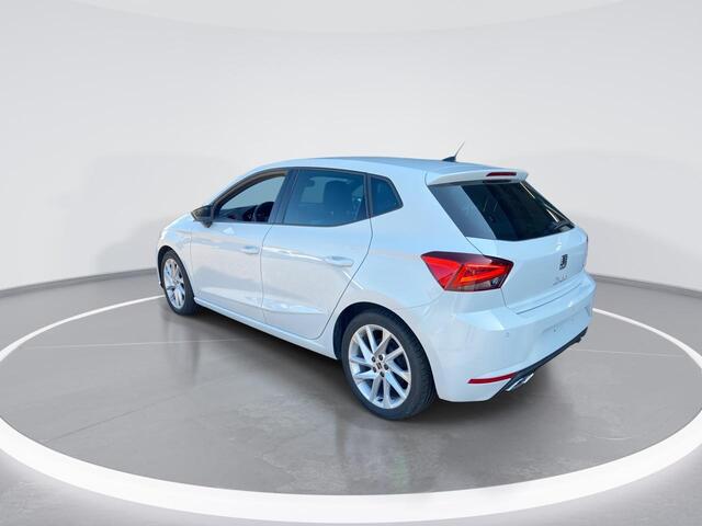 Seat IBIZA 1.0TSI/95PK FR · Navigatie · App connect · Parkeersensoren · Garantie tot mei 2028 of 80000km.