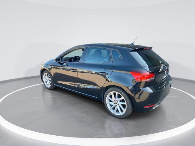 Seat IBIZA 1.0TSI/95PK FR · Navigatie · App connect · Parkeersensoren · Garantie tot april 2028 of 80000km.