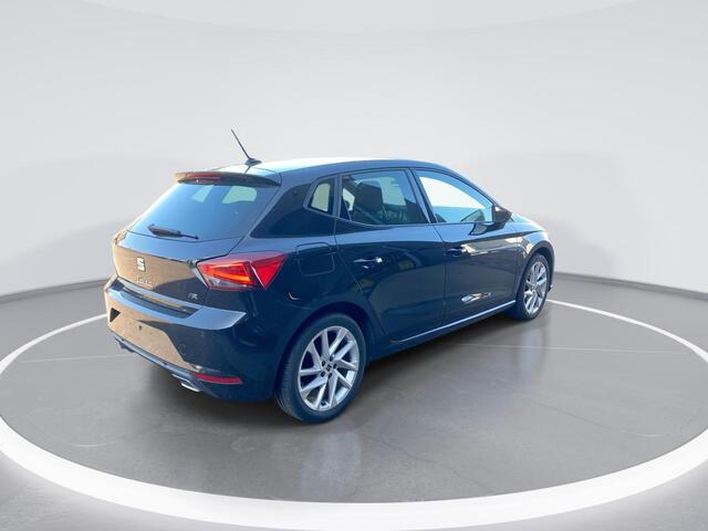 Seat IBIZA 1.0TSI/95PK FR · Navigatie · App connect · Parkeersensoren · Garantie tot april 2028 of 80000km.