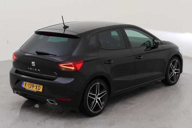 Seat IBIZA 1.0 TSI FR Business Intense Plus / CAMERA/ PARK. SENSOREN/ LED/ VIRTUAL COCKPIT/ GETINT GLAS/ NAVI/ CLIMA/ 17" LMV