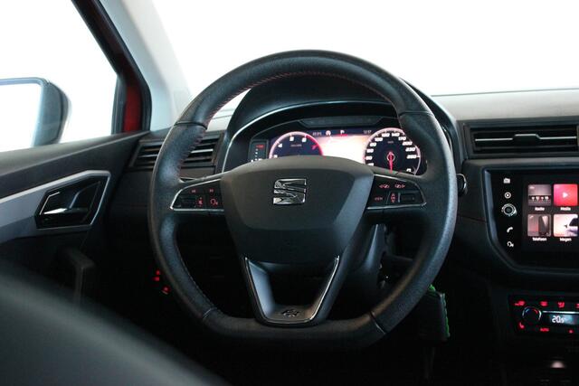 Seat IBIZA 1.0 TSI FR Business Intense Pano | Camera | Virtual Cockpit | LED | Stoelverw. | Carplay | Camera | Navi | Cruise | 17" LMV | PDC V+A
