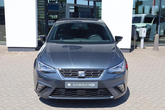 Seat IBIZA 1.0 EcoTSI FR 110PK / 81kW Apple Carplay & Android Auto, achteruitrijcamera, verwarmbare voorstoelen, navigatie, full LED koplampen, grootlichtassistent, adaptive cruise control (ACC), Travel Assist incl. file assistent, getint glas achter, elektrisch ver