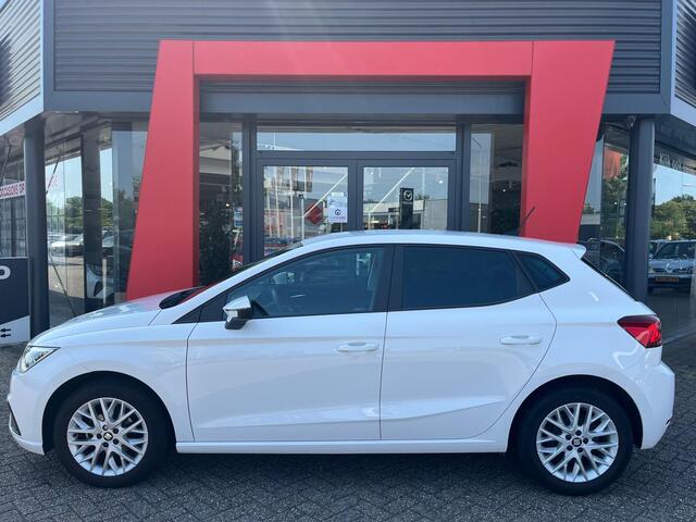 Seat IBIZA 1.0 TSI Style Business Intense / FULL LED / DAB+ / 16'' LMV / CAMERA /