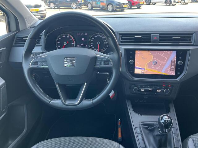 Seat IBIZA 1.0 TSI Style Business Intense / FULL LED / DAB+ / 16'' LMV / CAMERA /