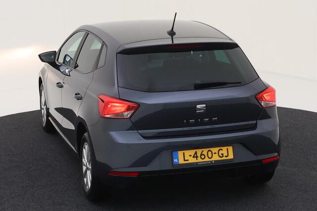 Seat IBIZA 1.0 TSI Style Business Intense / Navigatie / Climate controle / Camera / Parkeer sensoren V+A / Lichtmetaal 15 inch /