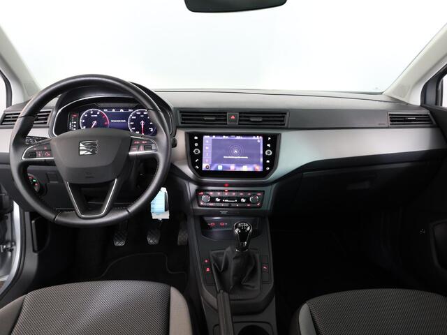 Seat IBIZA 1.0 TSI Style Business Intense Plus 95 pk | Navigatie | Parkeersensoren | Achteruitrijcamera | Stoelverwarming | Beats audio |