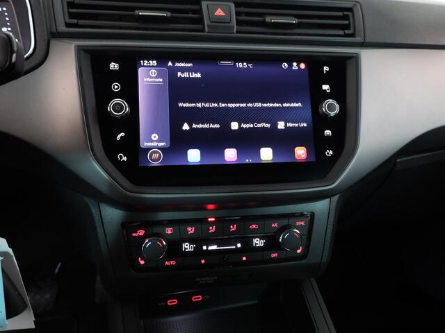 Seat IBIZA 1.0 TSI Style Business Intense Plus 95 pk | Navigatie | Parkeersensoren | Achteruitrijcamera | Stoelverwarming | Beats audio |
