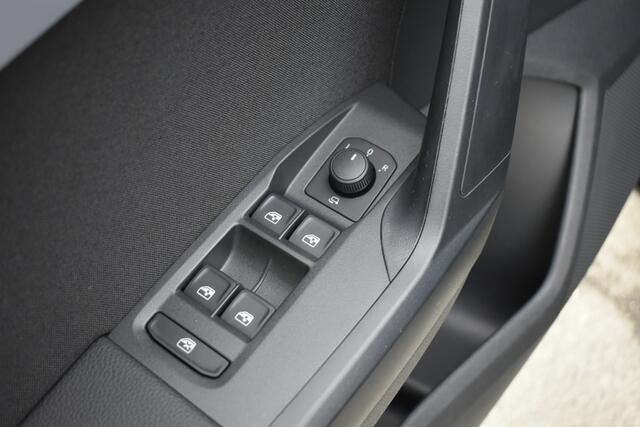 Seat IBIZA Ibiza 1.0 TSI FR DSG /Camera/Clima