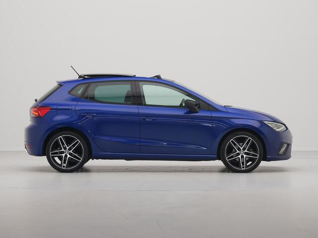 Seat IBIZA 1.0 TSI 115pk FR Business Intense Panorama Beats Audio Navigatie Camera Stoelverwarming 115