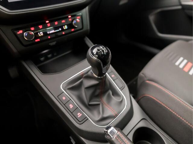 Seat IBIZA 1.5 TSI EVO FR Sport 150Pk (4 CILINDER, SCHUIFDAK, APPLE CARPLAY, GROOT NAVI, LED KOPLAMPEN, CAMERA, SPORTSTOELEN, GETINT GLAS, MODE KNOP, TREKHAAK, SFEERVERLICHTING, CRUISE, NIEUWSTAAT)