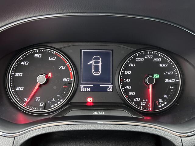 Seat IBIZA 1.0 TSI Style Business Intense | Automaat | Climate Control | Camera | Full-LED | PDC |