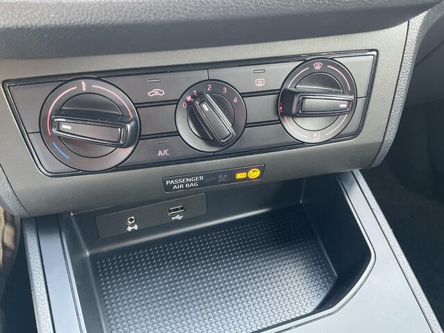 Seat IBIZA 1.0 TSI Style 5-Deurs Cruise Airco Bluetooth Volledig Onderhouden!