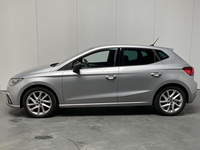 Seat IBIZA 1.0 TSI FR Business Intense / CAMERA/ PARK. SENSOREN/ LED PLUS/ VIRTUAL COCKPIT/ STOELVERWARM./ FULL LINK/ ADAPT. CRUISE/ NAVI/ CLIMA/ DAB/ 17" LMV