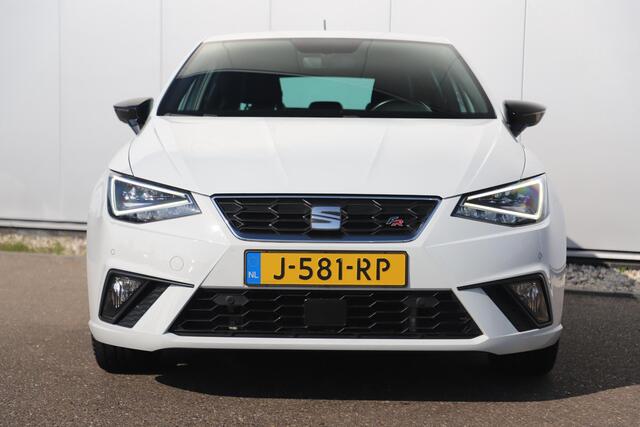 Seat IBIZA 1.0 TSI FR Business Intense 116PK Trekhaak Virtual Cockpit 18 inch Full LED Navigatie Achteruitrijcamera Beats Audio Half Leder Climate Cruise Control