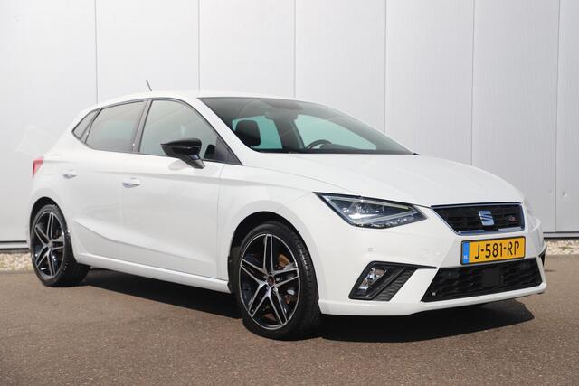Seat IBIZA 1.0 TSI FR Business Intense 116PK Trekhaak Virtual Cockpit 18 inch Full LED Navigatie Achteruitrijcamera Beats Audio Half Leder Climate Cruise Control