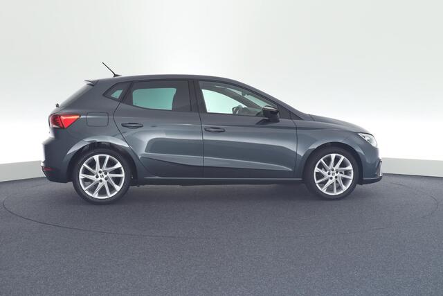 Seat IBIZA 1.0 EcoTSI 95pk FR Business Intense Stoelverwarming Camera Led Alcantara Virtual Cockpit Navigatie